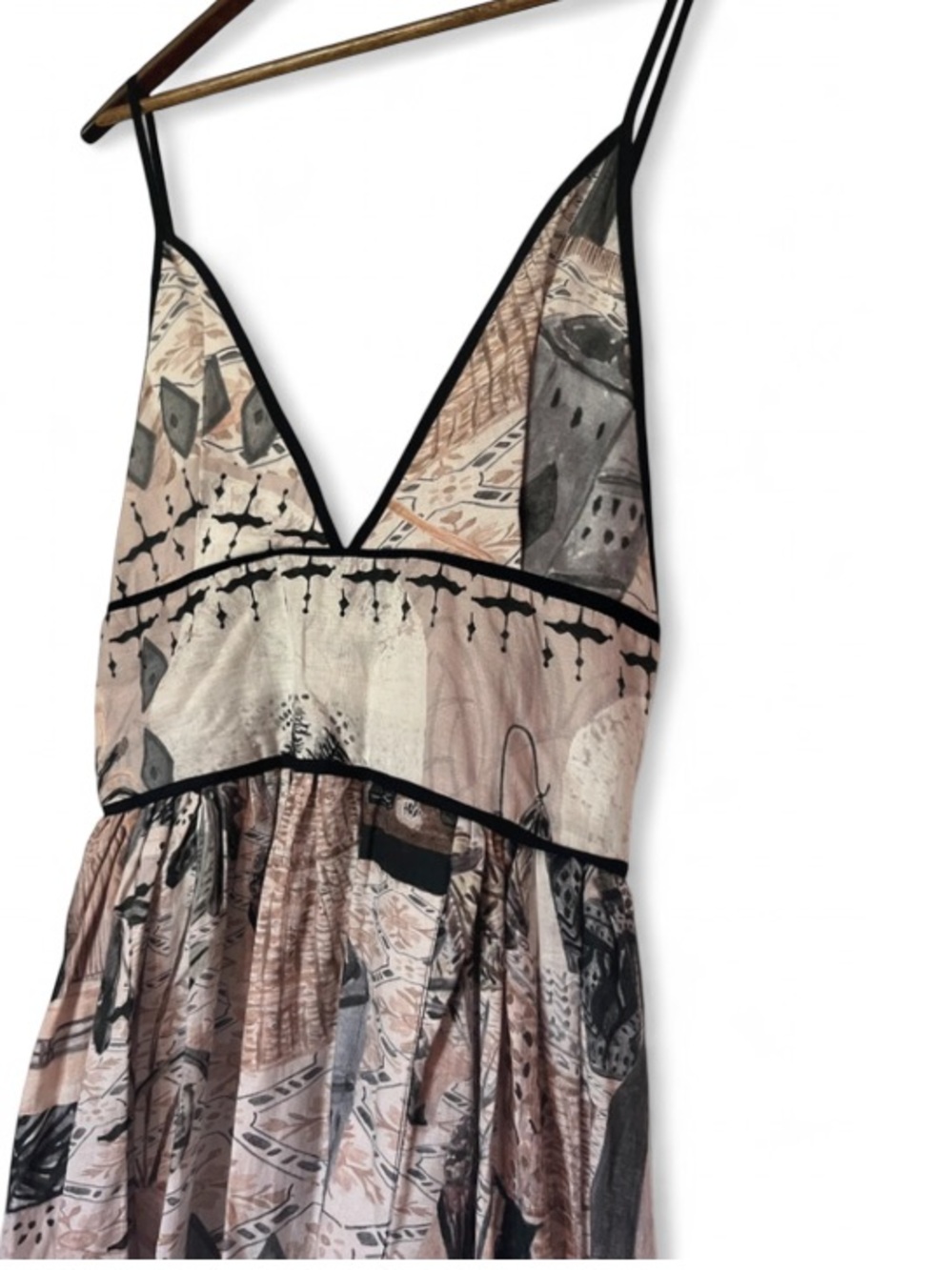 Ophelie Dress from the Galerie Blanc collection by Isla & White size M - Picture 7 of 13